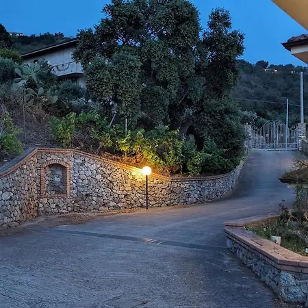 Bayu Santa Maria (Vibo Valentia)