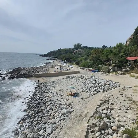 Bayu Santa Maria (Vibo Valentia)